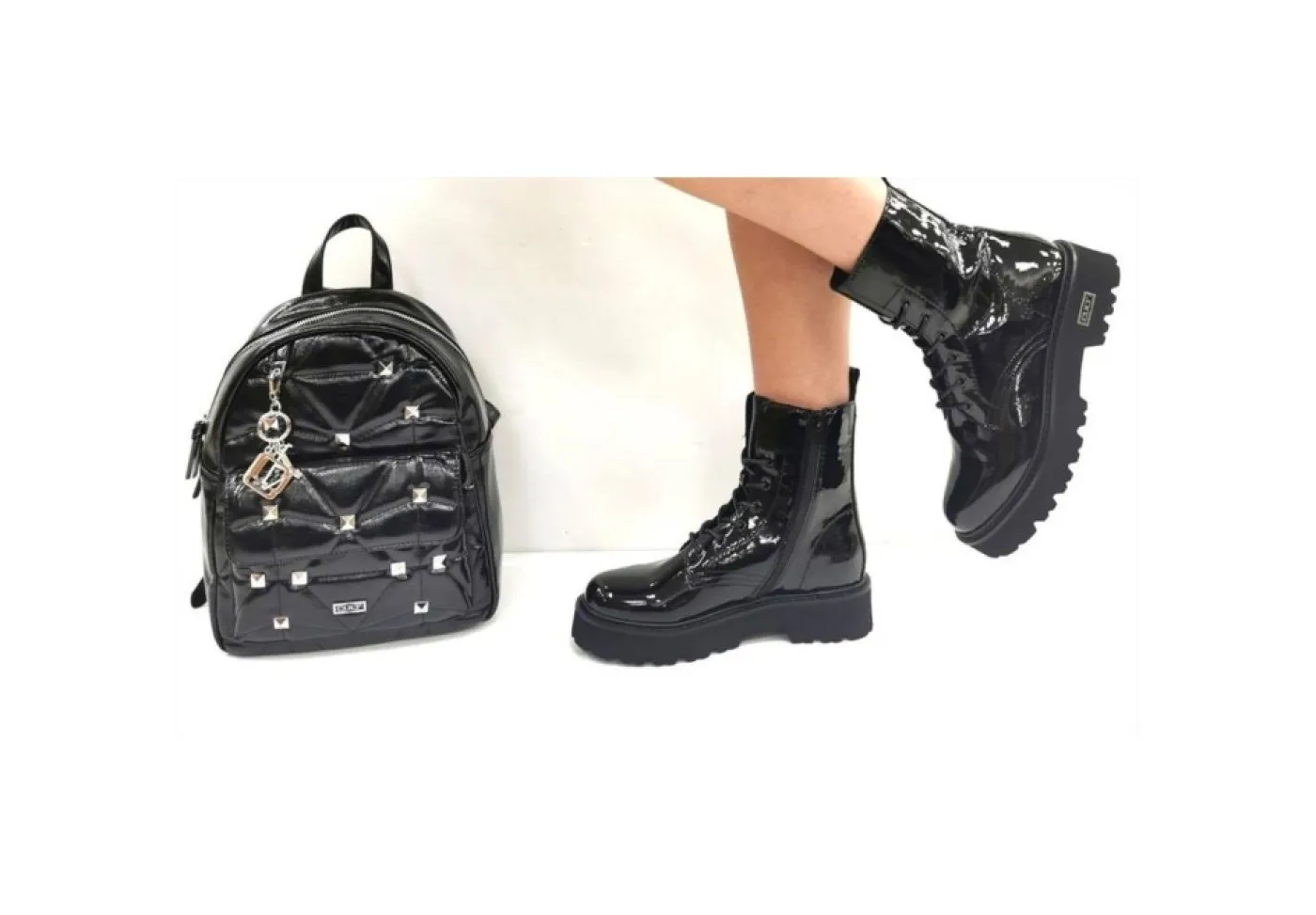 Cult Anfibi*Anfibio In Vernice Con Zip Cle104102 Black