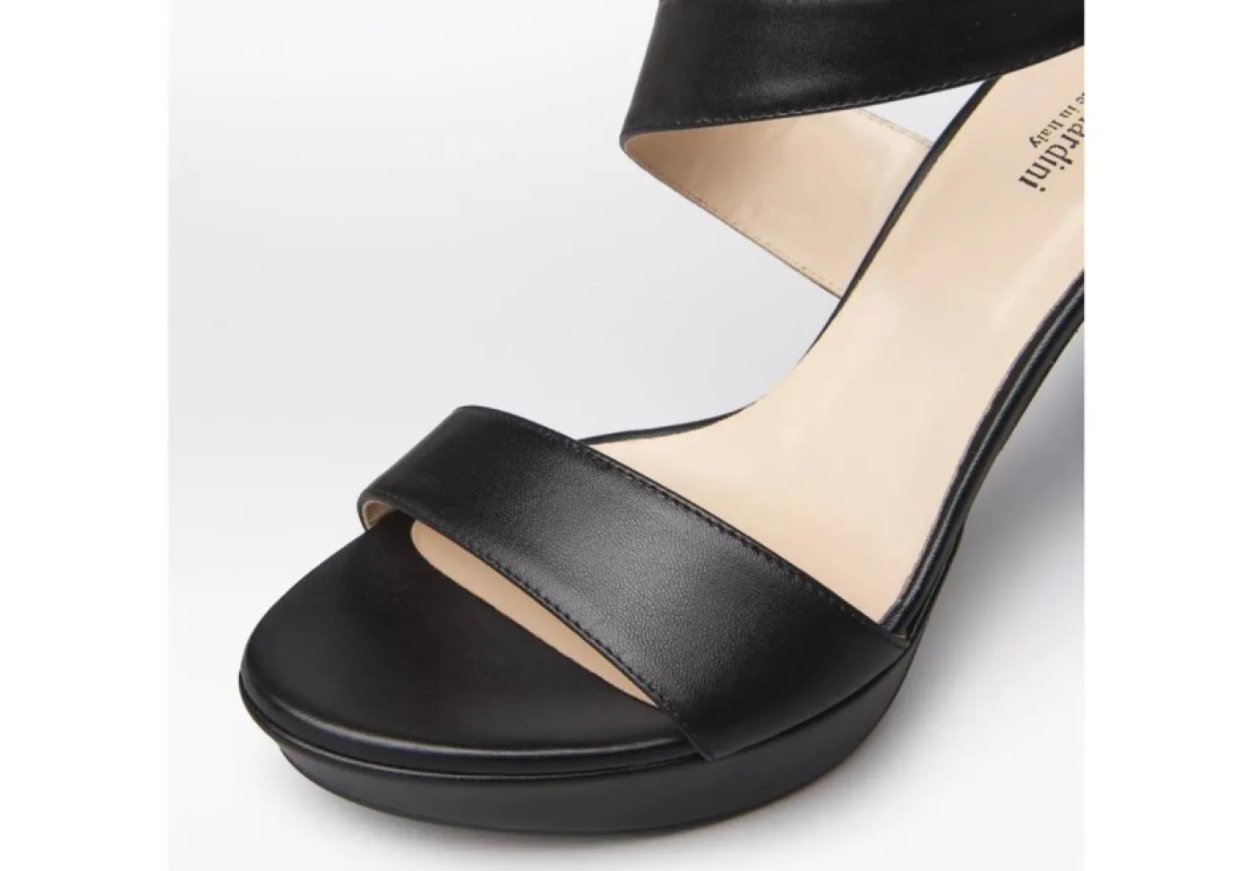 Nero Giardini Sandali Alti*Sandalo In Pelle Elegante Con Tacco E012820De Nero