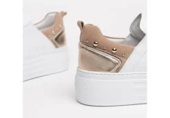 Nero Giardini Platform*Sneakers Da Donna In Pelle Con Borchiette Bianche